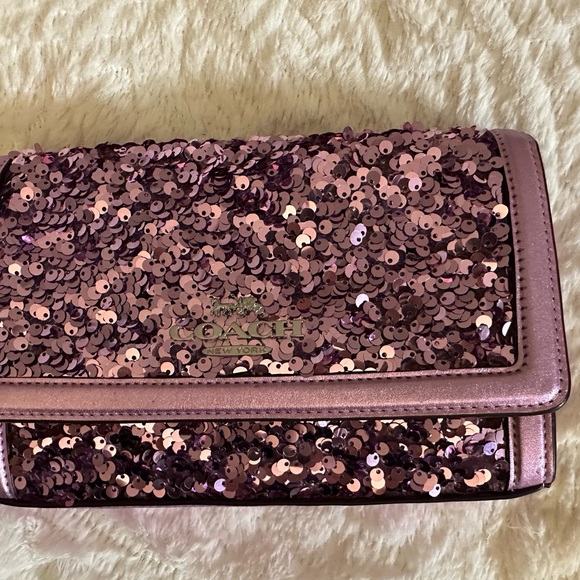 NWT Coach Sequined Bling Square Flip Clutch Pink Metallic Rare $298 - Picture 10 of 11